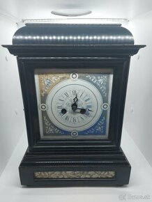 Predám funkčné komodové hodiny smaltovaný ciferník 1880 faze - 1