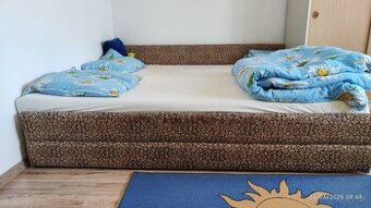 Rozkladacia postel s matracmi