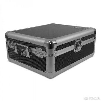 UDG Ultimate Pick Foam Carbon Flight Case Multi Format M Dj