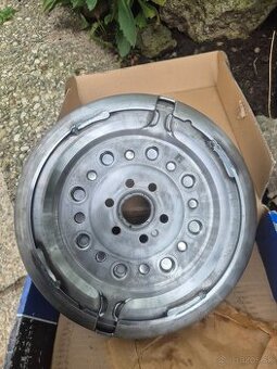 Zotrvačník SACHS 2294 000 113 pre 2.0 tdi