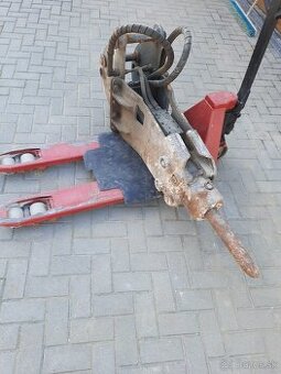 Predám hydraulické kladivo Komatsu wb