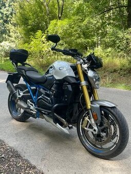 BMW R1200R