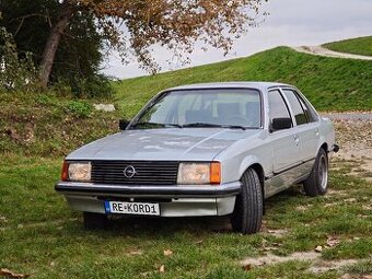 Opel Rekord E1