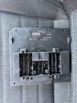 MODUL RIADIACA JEDNOTKA  5Q0937084AR