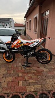 Ktm smc 690 - 1