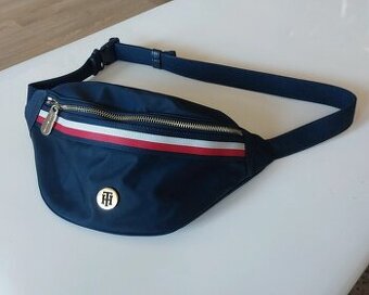 Kapsička Tommy Hilfiger