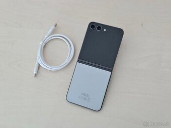Samsung Galaxy Z Flip5 512GB, šedý