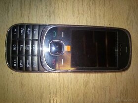 Predám mobil Nokia 7230 - 1