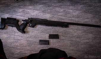 WELL Airsoft Sniper MB04A Čierna + 2 zásobnky