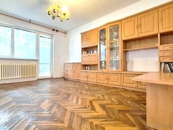 Rodinný dom s dvomi bytovými jednotkami v pokojnej loka…