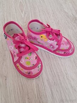 Papučky RAK č.20 1/2 (VD 14cm) Nové