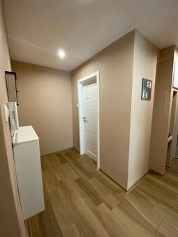 Moderný 2 izbový byt Banská Bystrica - Uhlisko