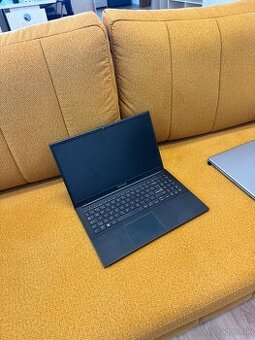 Na predaj Notebook Asus Vivobook go15 - 1