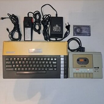 Atari 800XL + magnetofon XC12 zostava