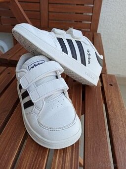 Tenisky Adidas veľ 26,5