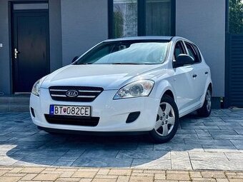Kia Ceed 1.6 120hp Benzín