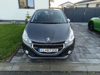 Peugeot 208 1.2