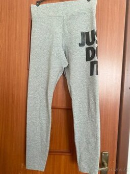 Nike legíny