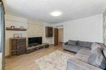 Prenájom 2-izbového bytu – Lučenec, centrum, zariadený