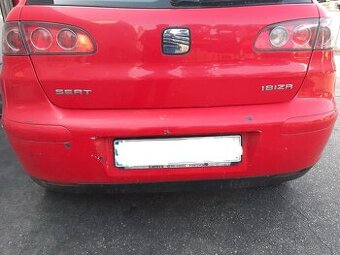 zadne piate kufrove dvere seat Ibiza 6l