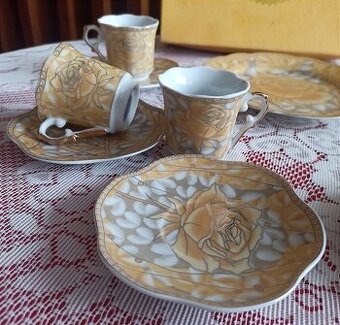 Kávová súprava - zlté ruze