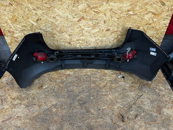 95. ZADNÍ NÁRAZNÍK + VÝZTUHA HYUNDAI I30 COMBI