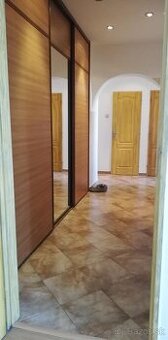 2 izbovy byt Bratislava-Nove mesto s 2 samostatnymi spalnami