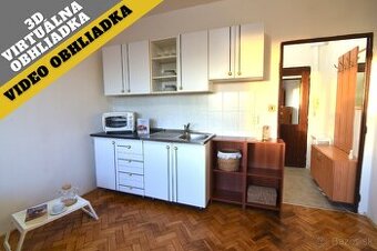 Garsónka s pivnicou v centre mesta Levice