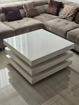 Predám moderný konferenčný stolík