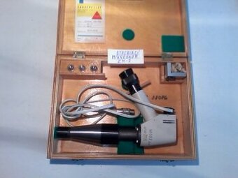 Strediací Mikroskop ZM-2.Merací prístroj.