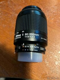 Predam objektiv Nikon - Nikkor AF 80-200