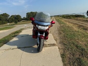 Predám Honda Goldwing 1500