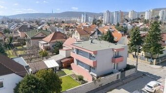 100PRO | Domov, ktorý definuje moderné rodinné bývanie. Prie