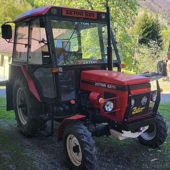 Predam traktor zetor 5211