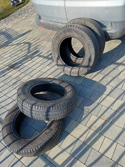 Predám pneumatiky 205/75R16C