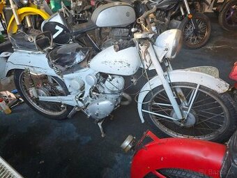 Benelli Pesaro 125 ccm