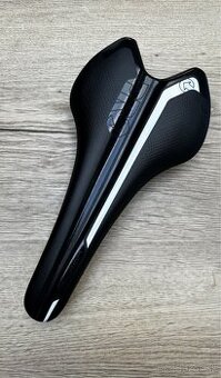 Sedlo PRO Falcon 142