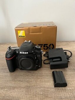 Nikon D750