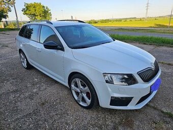 Predáme krásnu Octavia Combi RS 2,0TDi - 135kW -DSG