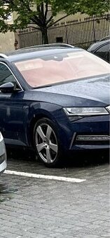 Škoda Superb 2,0 tdi 110 kW Laurin&klement