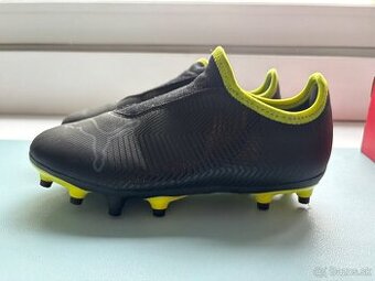 Detské futbalové kopačky Puma Finesse 32