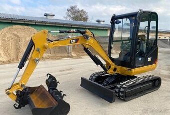 minibager |Caterpillar 302.4 D|2,2t-13kW TOP