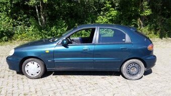 Rozpredám na diely Daewoo Lanos, Motor 1,5i 63kw rv.1999.