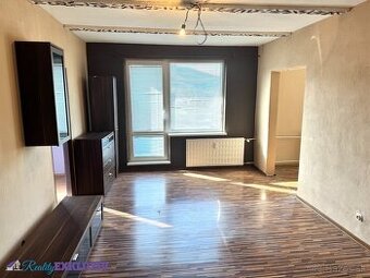 Pekný 3 izbový byt na predaj v obci Cinobaňa.