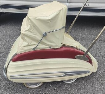 Detský kočík pre bábiky značky Nydegger