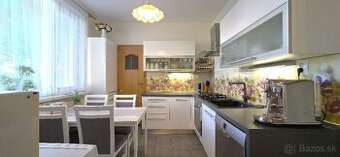 PNORF - 4i rodinný komfort v tichej lokalite, Baničova ul.
