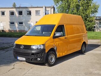 VW Transporter 2015 2.0 TDI L2H3