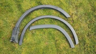 Toyota Rav4, C-HR, Mercedes GLB, GLA - lem kryt blatnika - 1