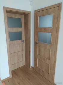 Montáž interiérových dverí a zárubní