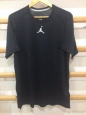 Nike Air Jordan NBA čierne tričko, veľkosť XL - 1